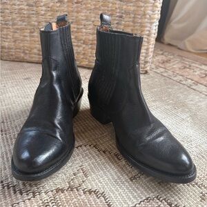 Frye Diana Chelsea Boots size 7M womens